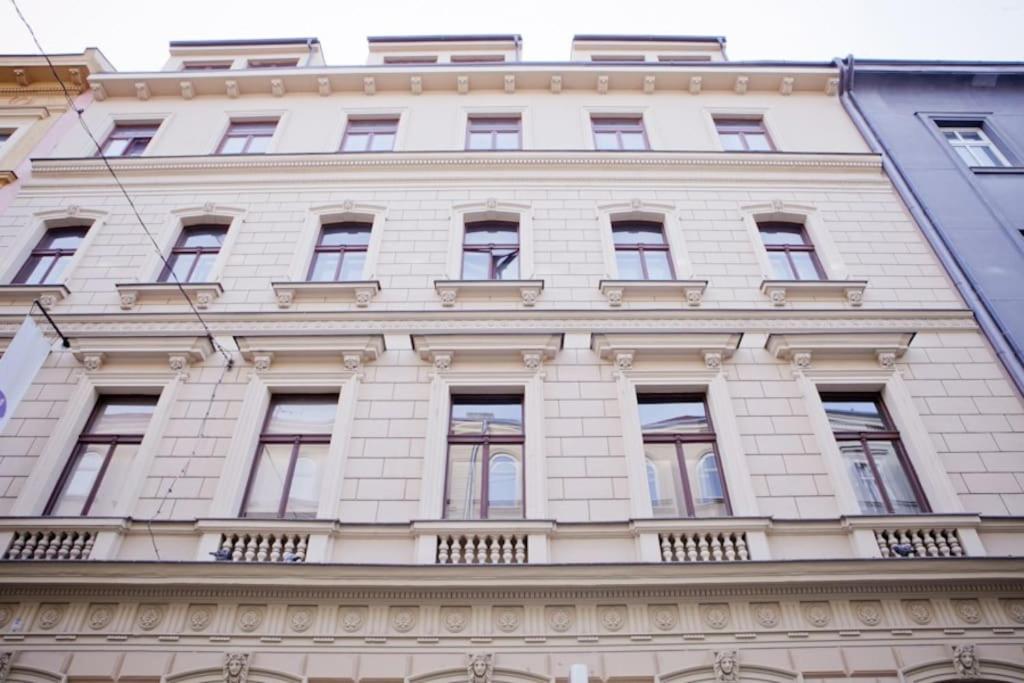 Apartamento Rhythm And Style In Prague City Center Andel Exterior foto